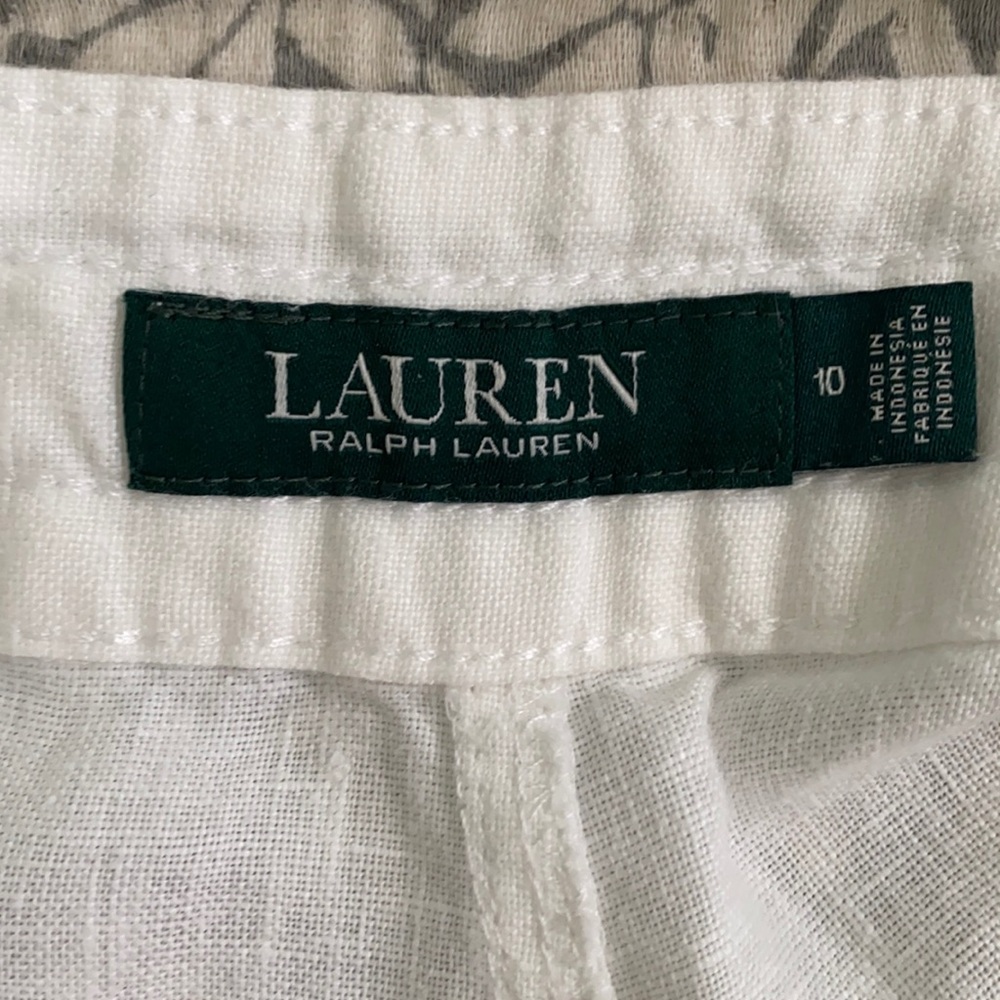 White wide leg pants